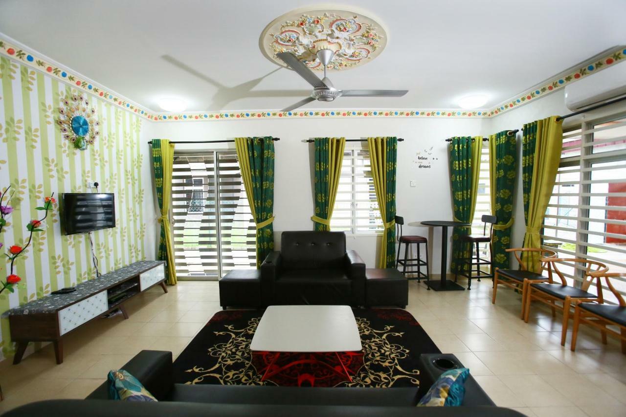 Homestay Honey Sungai Petani Buitenkant foto