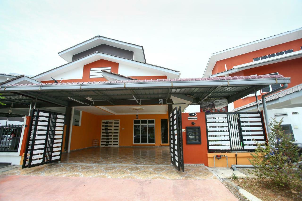 Homestay Honey Sungai Petani Buitenkant foto