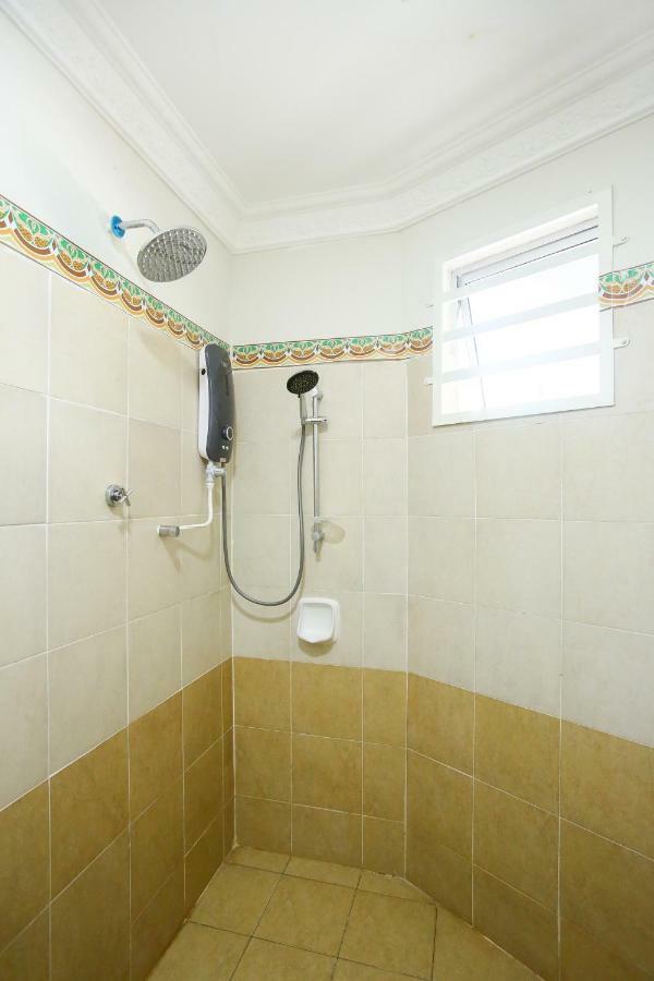 Homestay Honey Sungai Petani Buitenkant foto