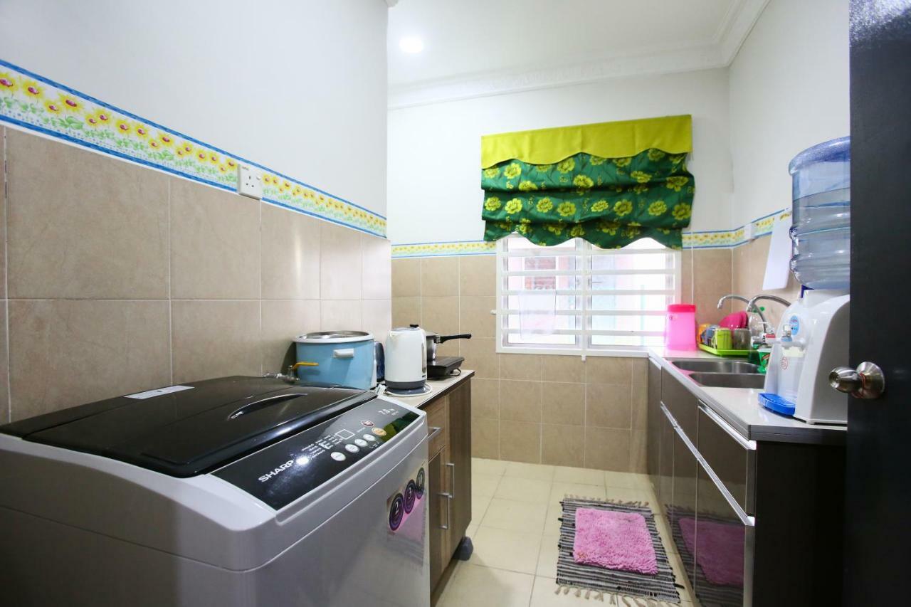 Homestay Honey Sungai Petani Buitenkant foto