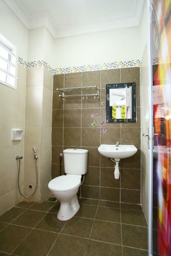 Homestay Honey Sungai Petani Buitenkant foto